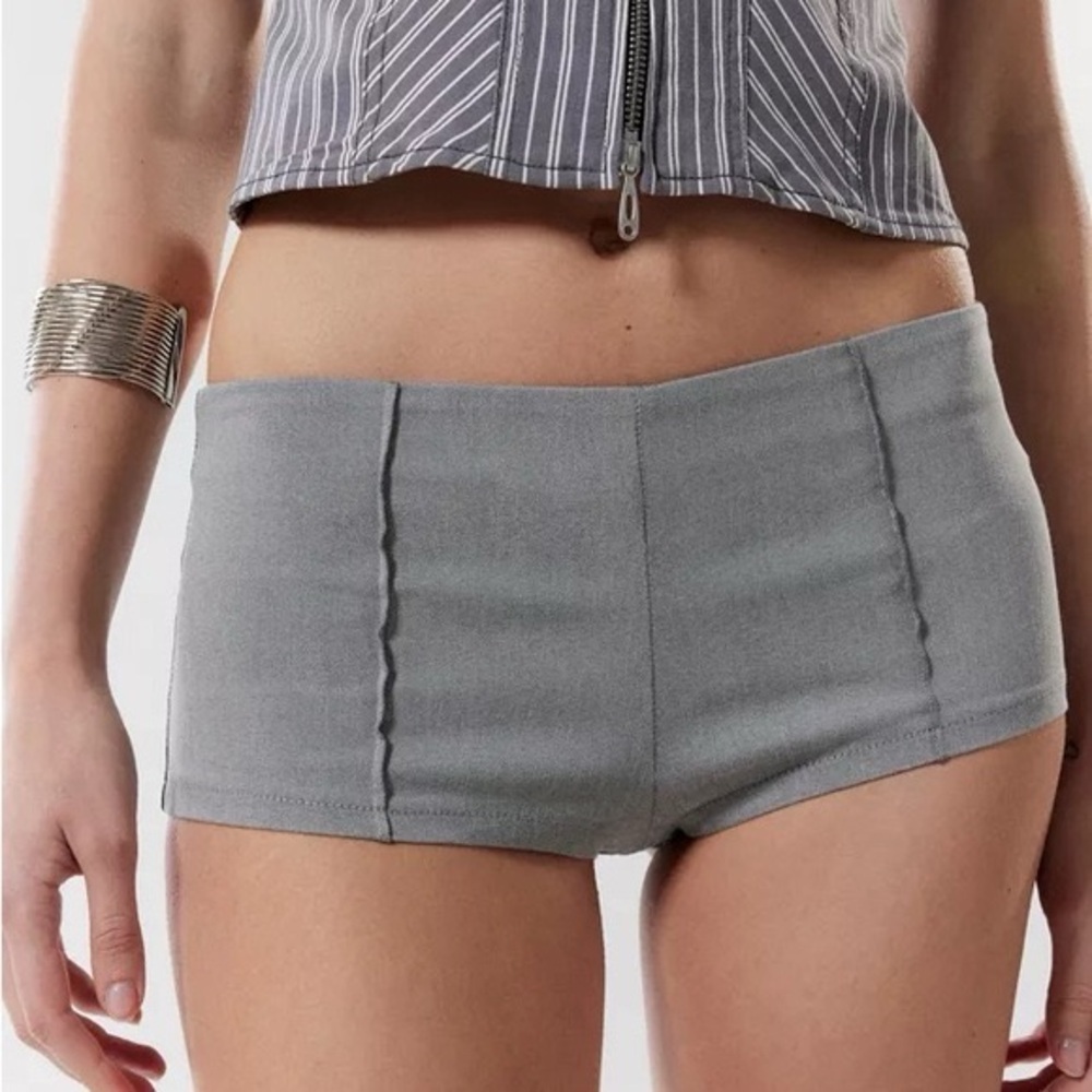 Silence + Noise Urban Outfitters Sabrina Micro Short NWOT